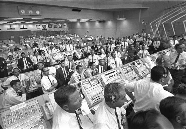 moon landing mission control photo